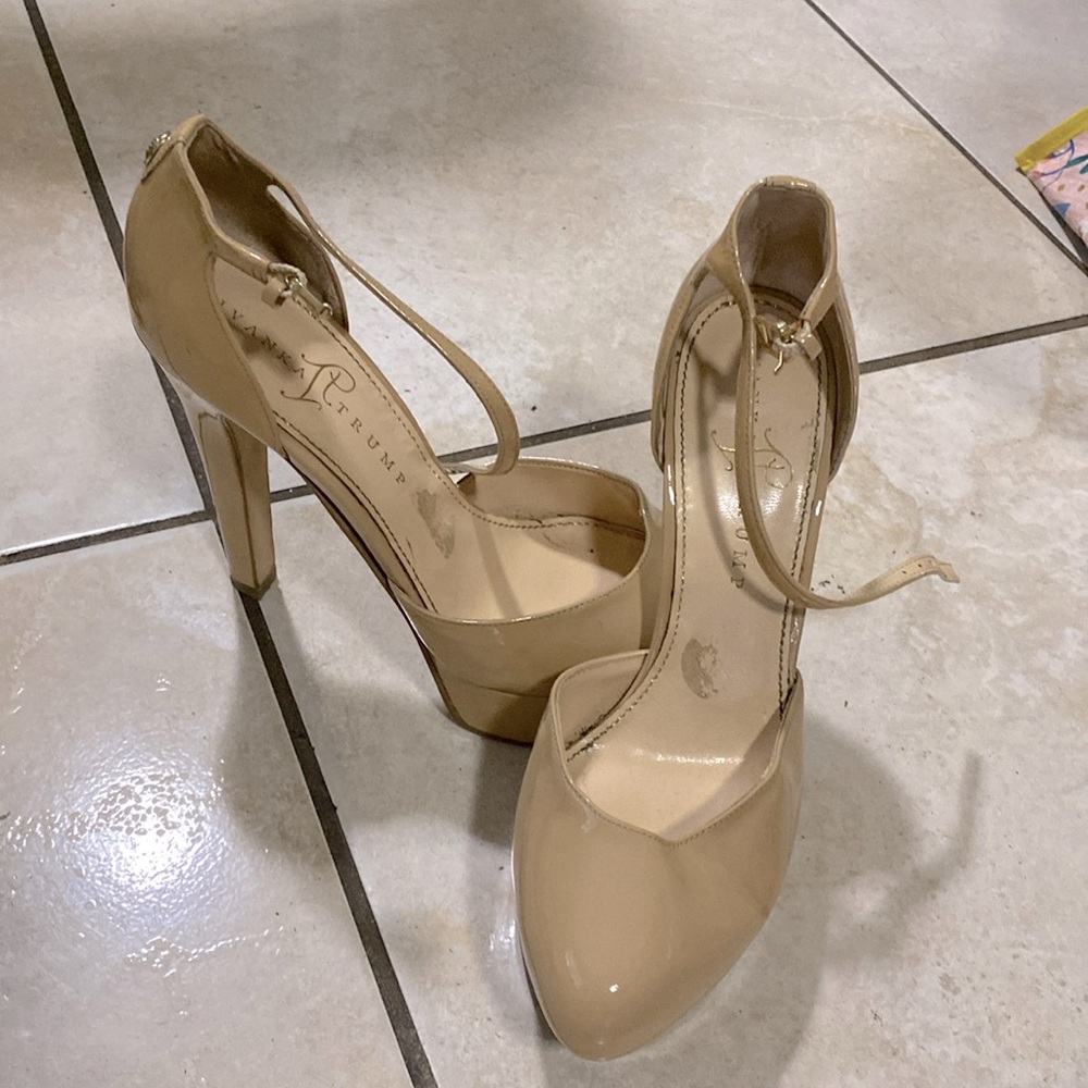 IVANKA TRUMP HEELS